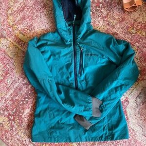 Patagonia air hoody